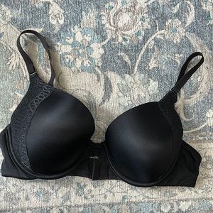 Maidenform “Love the Lift” Natural Boost Push Up Black Bra 36C
